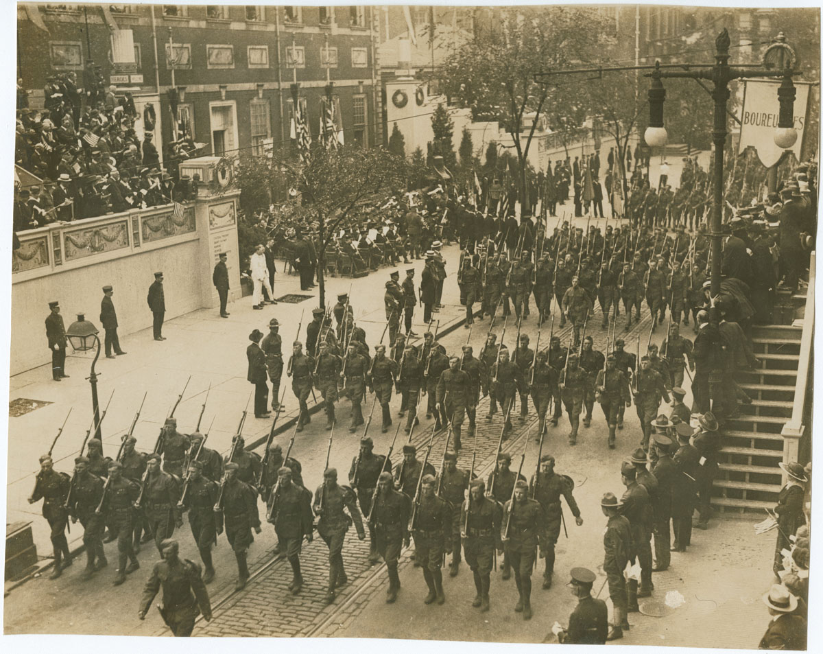 28th Division Parade Passing Independence Hall, May 15, 1919. Gelatin silver photograph.